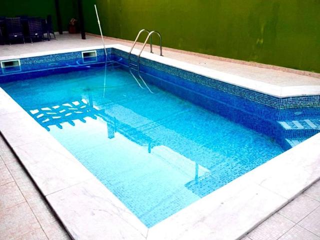 1 quarto, lisbon lisbon 2760 076 100494459