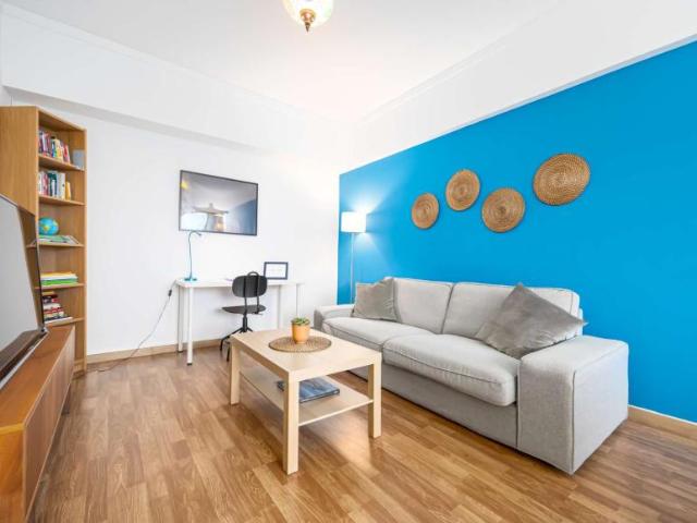1 quarto, lisbon lisbon 2800 304 101849728