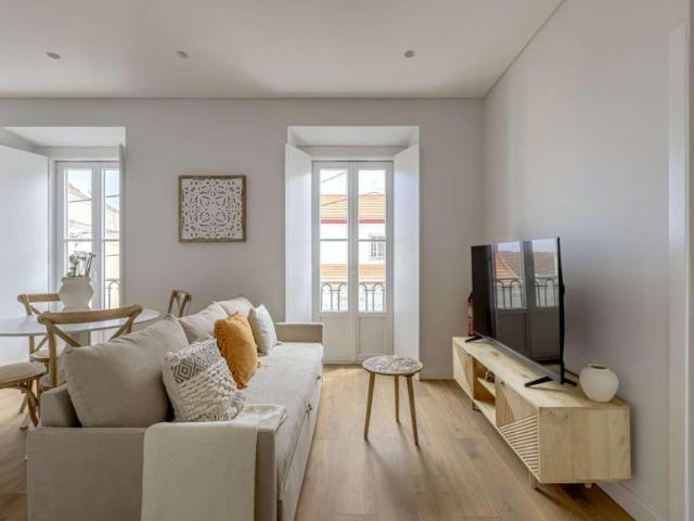 1 quarto, lisbon lisbon 2825 101 100124833
