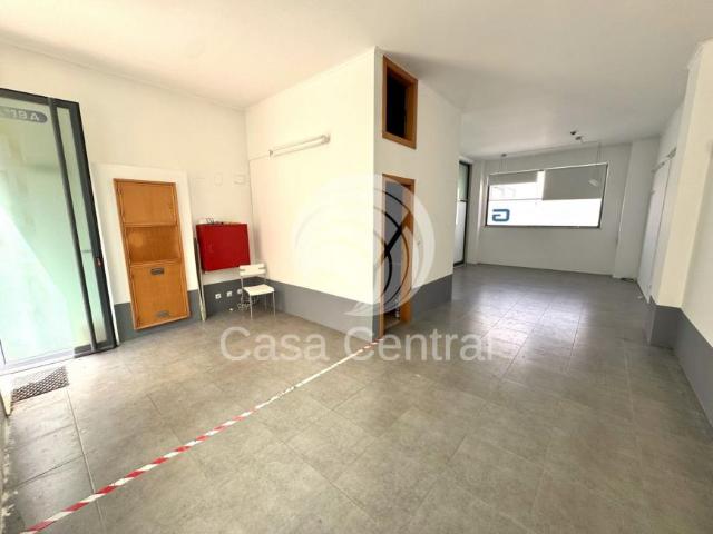 1 quarto, Lisboa Loures 2660 LS102339021