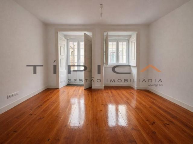1 quarto, Lisboa Lisboa LS99885876