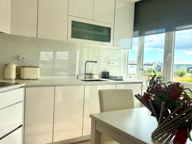 1 quarto, Lisboa Lisboa 102579714