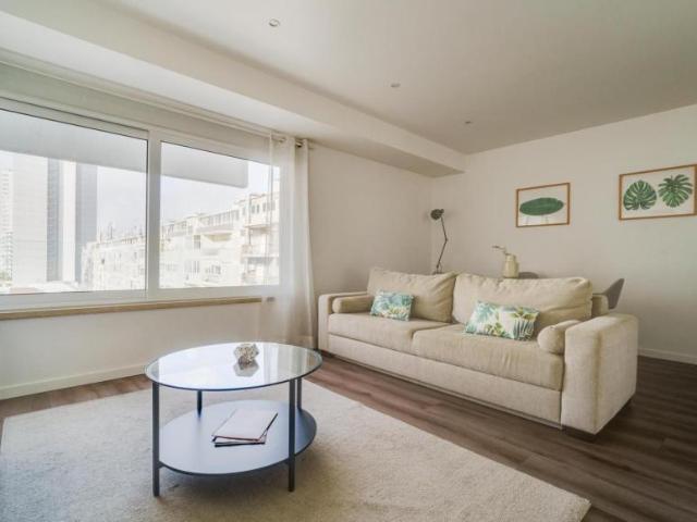 1 quarto, Lisboa Lisboa 103314466