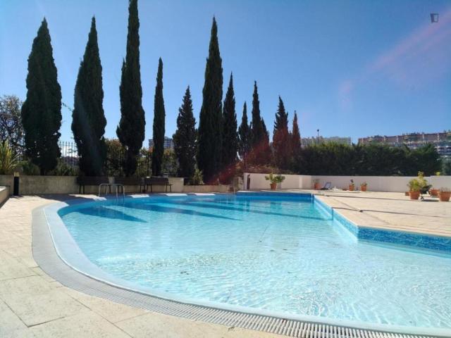 1 quarto, Lisboa Lisboa 103316518