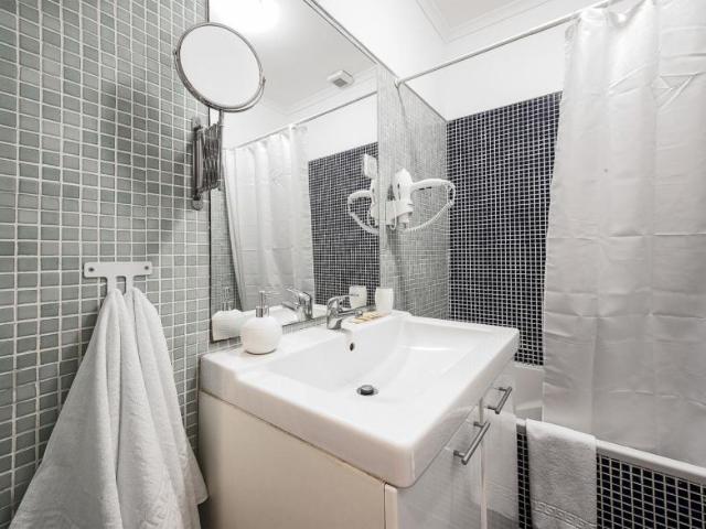 1 quarto, Lisboa Lisboa 103317995