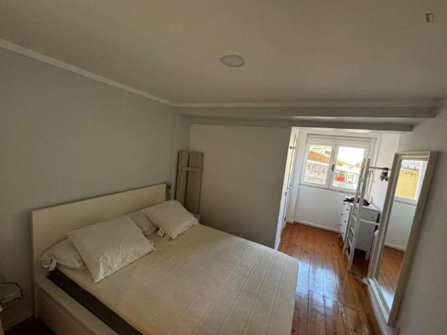 1 quarto, Lisboa Lisboa 103321247