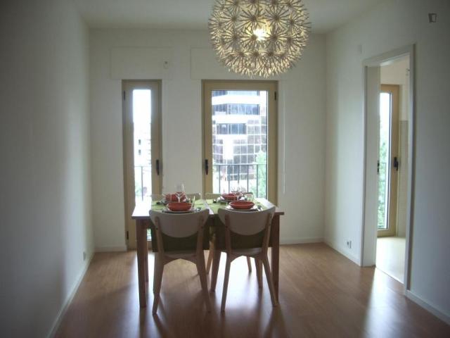 1 quarto, Lisboa Lisboa 103321229