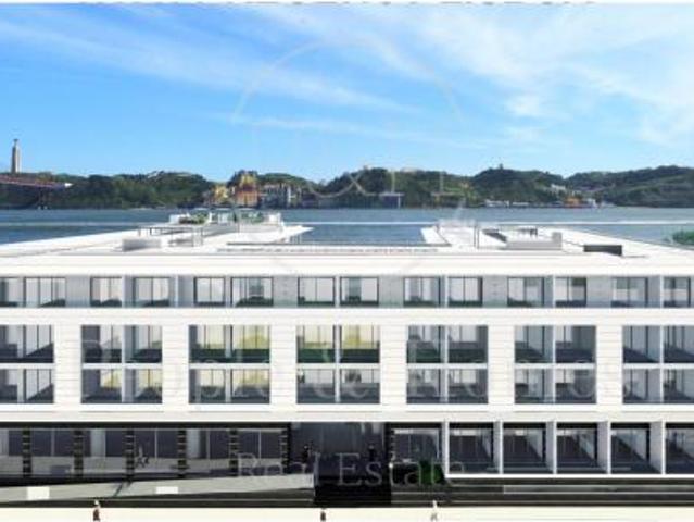1 quarto, LISBOA LISBOA 1300 052 LS61387452
