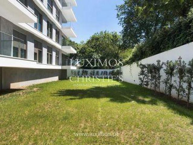 1 quarto, Lordelo do Ouro e Fluvial PORTO 100502321