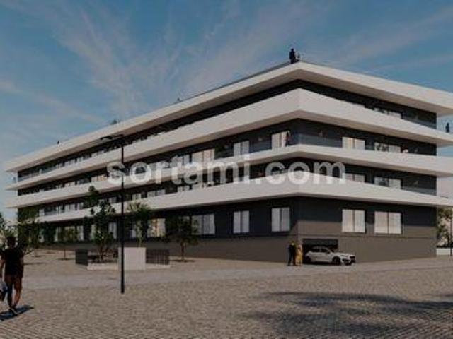 1 quarto, Loule Faro 103492185