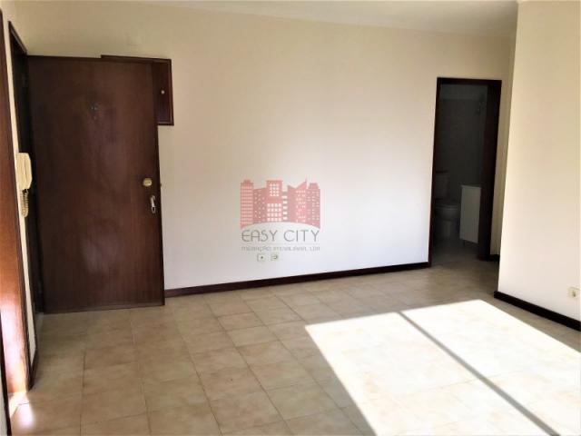1 quarto, Loures Loures LS86775687