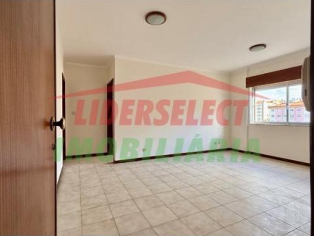 1 quarto, Loures Loures LS87037481