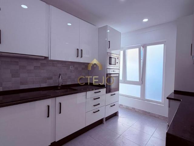 1 quarto, Loures Lisboa 104471960