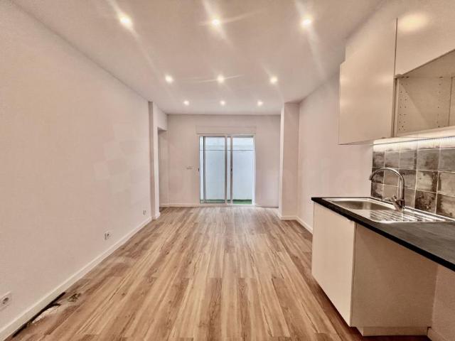 1 quarto, Loures Lisboa 104682731