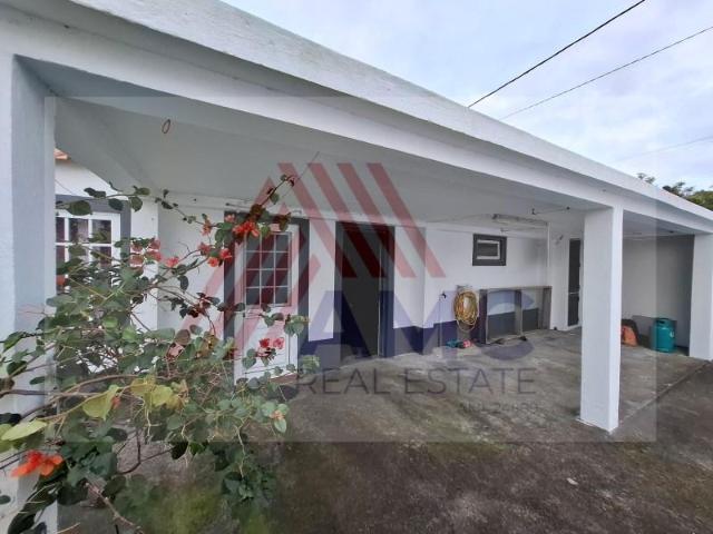 1 quarto, Madalena Madalena 9950 232 87243075