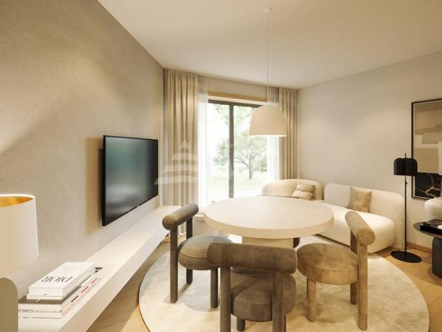 1 quarto, Maia Maia 103661071