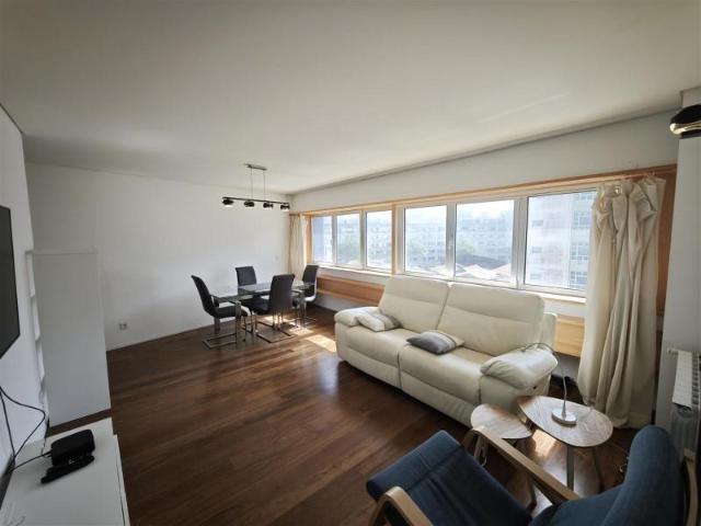 1 quarto, Matosinhos Matosinhos 4450 094 LS101515835