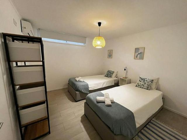 1 quarto, Matosinhos Matosinhos 4460 735 LS100720035