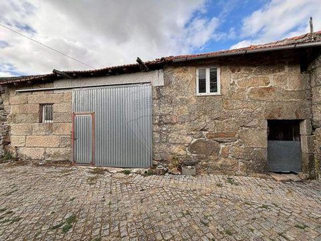 1 quarto, Montalegre Vila Real 100020017