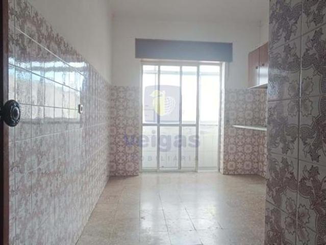 1 quarto, Moita Setúbal LS90700789