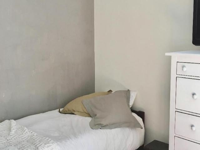 1 quarto, Odivelas Odivelas 2675 310 103656965