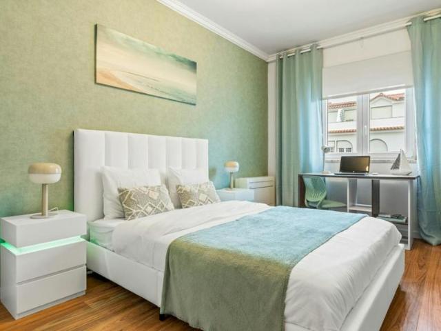 1 quarto, Oeiras Oeiras 2780 310 102469771