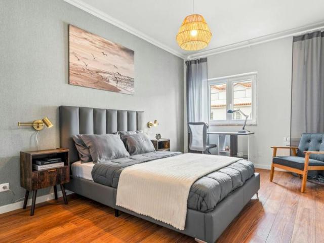 1 quarto, Oeiras Oeiras 2780 310 102847995