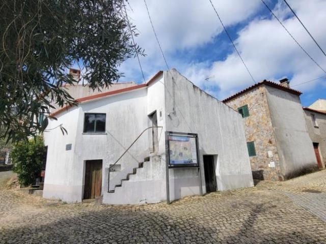 1 quarto, Oleiros Castelo Branco LS99708624