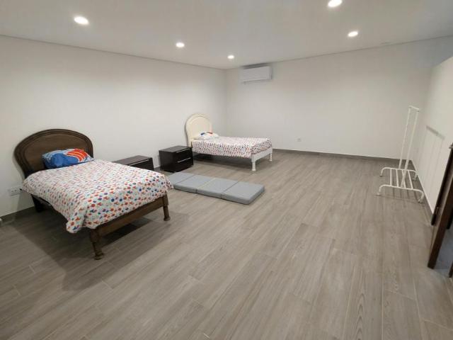 1 quarto, Paços de Brandão Paços de Brandão 4535 330 LS101111687