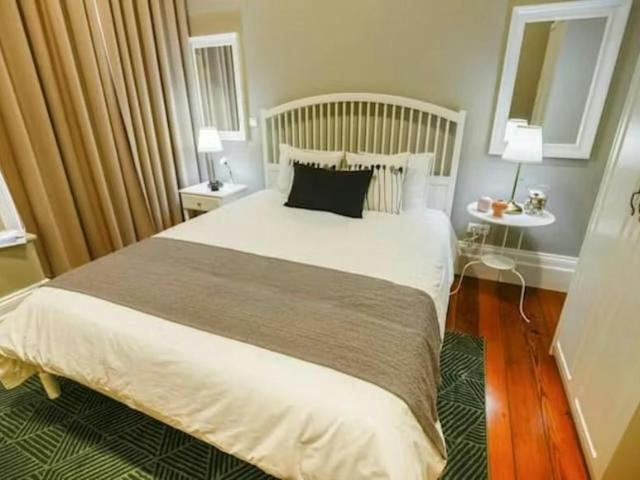1 quarto, Ponta Delgada Ponta Delgada 9500 150 104536657