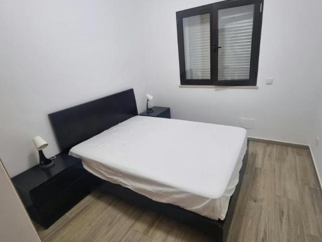 1 quarto, Portimão Portimão 8500 622 LS102795737