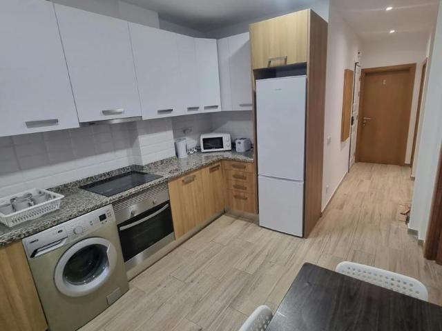 1 quarto, Portimão Portimão 8500 622 LS102795734