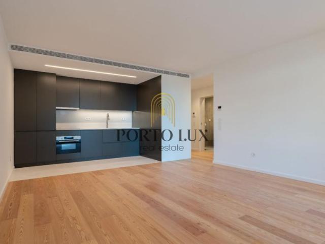 1 quarto, Porto Vila Nova de Gaia 4400 LS97837757