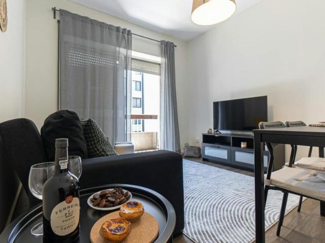 1 quarto, Porto Porto 4000 062 89672052