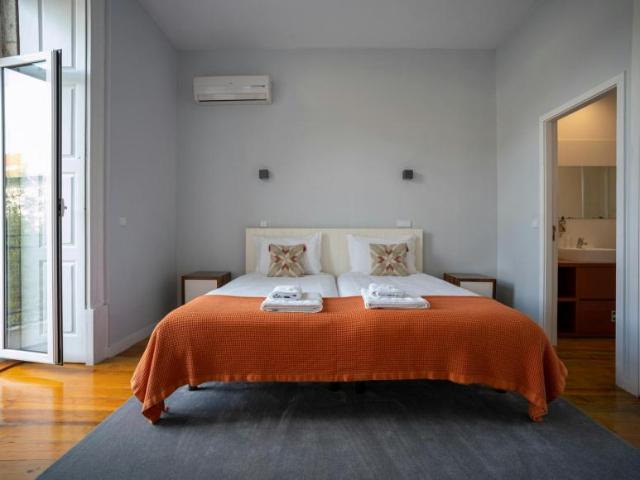1 quarto, Porto Porto 4000 071 104754712