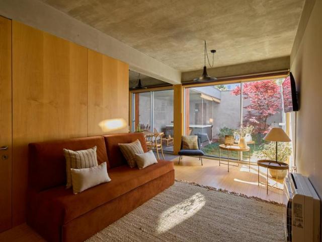 1 quarto, Porto Porto 4000 082 104783921