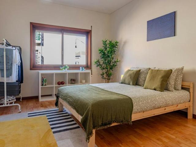 1 quarto, Porto Porto 4000 099 100714072