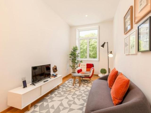 1 quarto, Porto Porto 4000 099 103425999