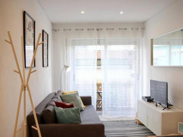 1 quarto, Porto Porto 4000 099 103372408