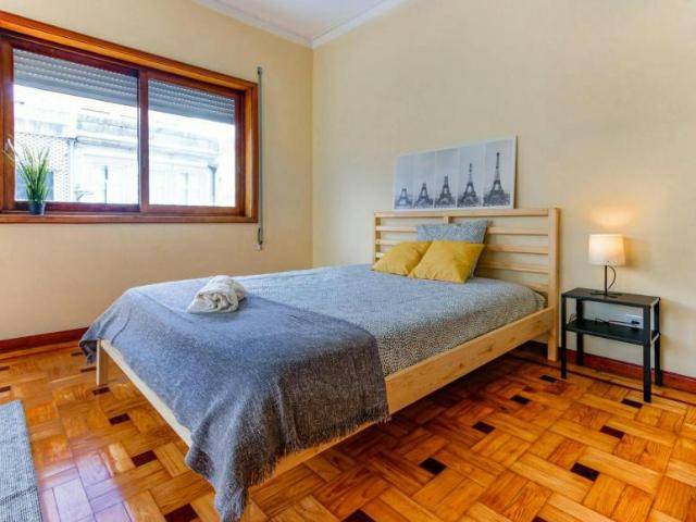 1 quarto, Porto Porto 4000 099 LS100530326
