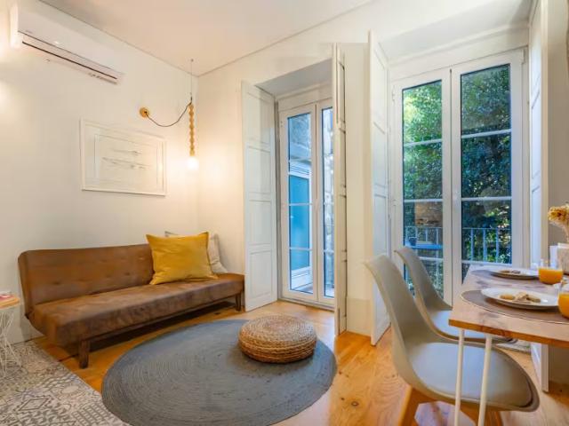 1 quarto, Porto Porto 4000 154 98634703
