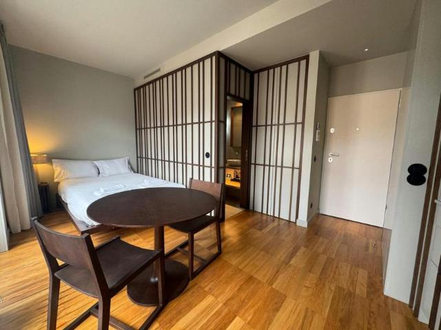 1 quarto, Porto Porto 4000 165 103880317