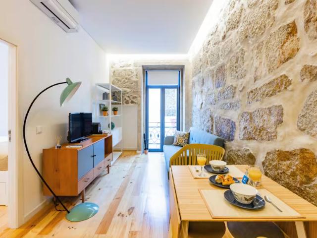 1 quarto, Porto Porto 4000 176 98635428