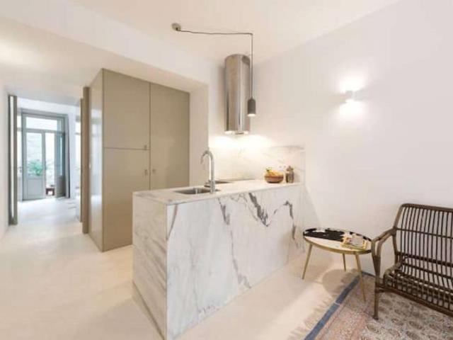1 quarto, Porto Porto 4000 126 53759281