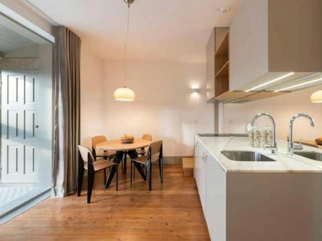 1 quarto, Porto Porto 4000 126 74031636