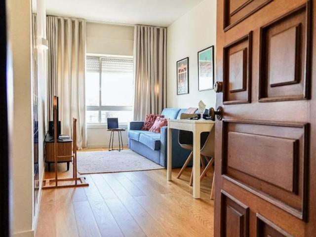 1 quarto, Porto Porto 4000 133 LS101839555