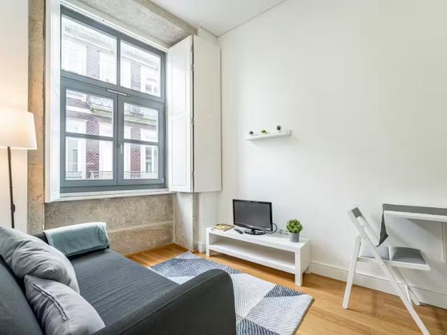 1 quarto, Porto Porto 4000 245 96383729