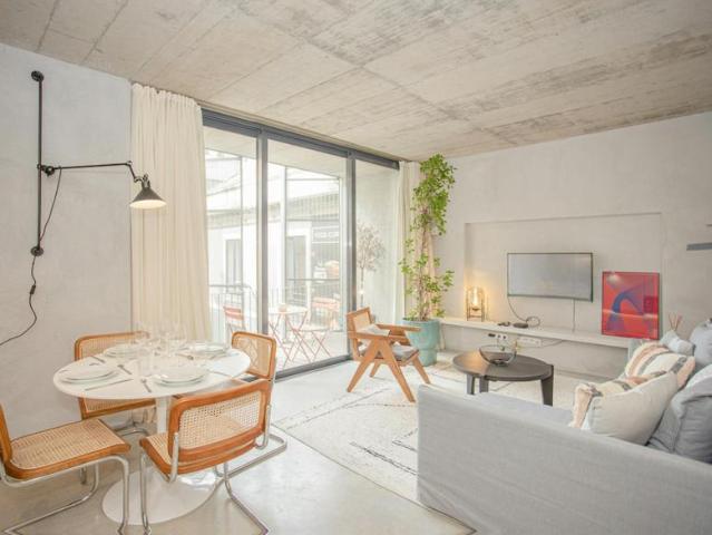 1 quarto, Porto Porto 4000 249 99600444