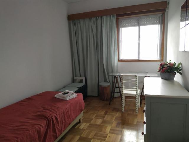 1 quarto, Porto Porto 4000 264 LS101774917