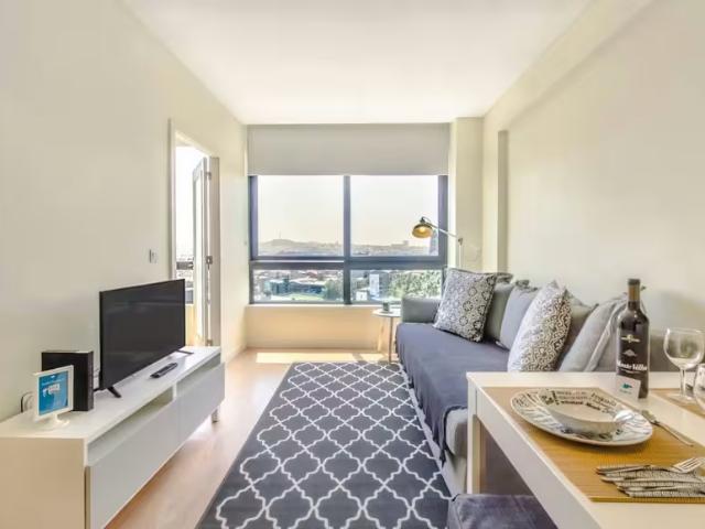 1 quarto, Porto Porto 4000 265 98636178